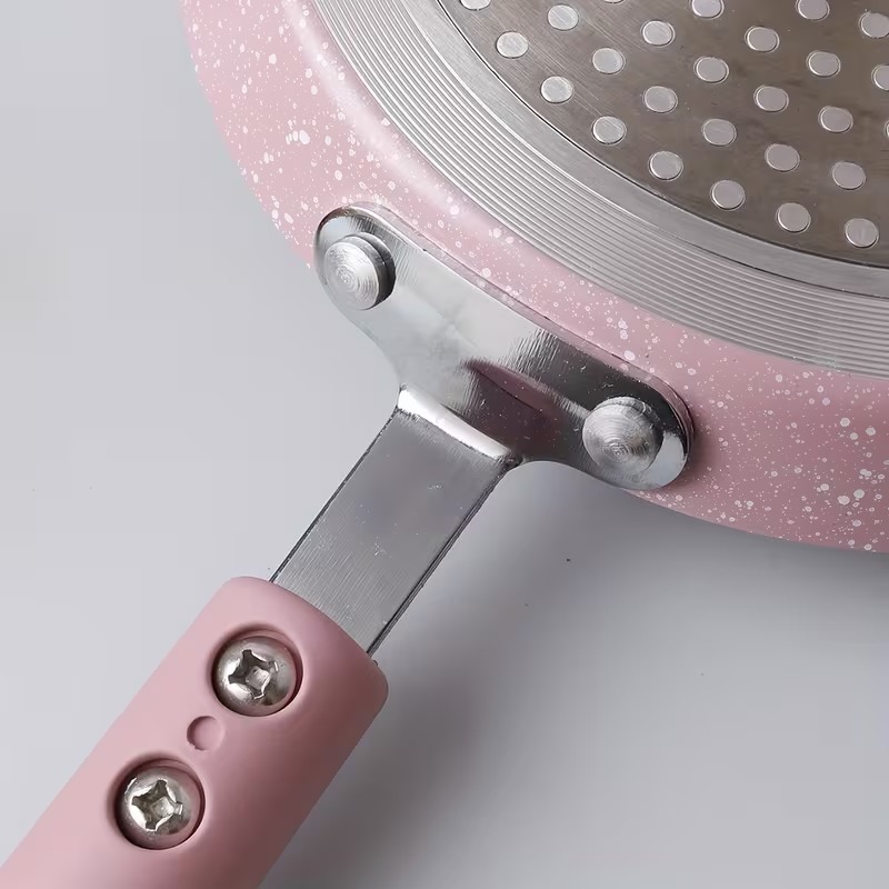 HIGH QUALITY DURABLE ALUMINUM NONSTICK FRYING PAN – THE ESSENTIAL COOKWARE - Image 5