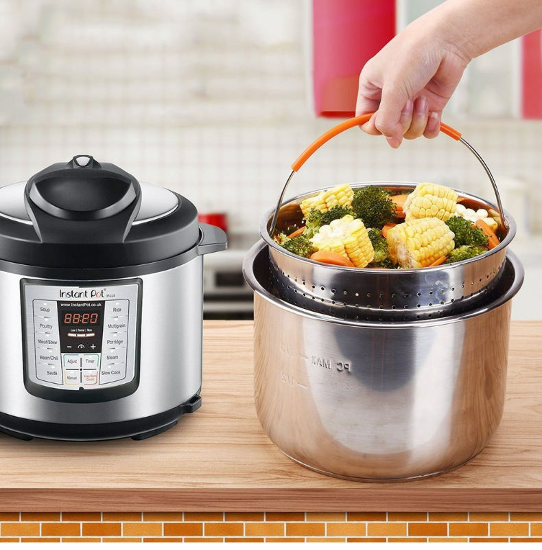 Stainless Steel Steamer And Frying Basket 18cm - Image 5