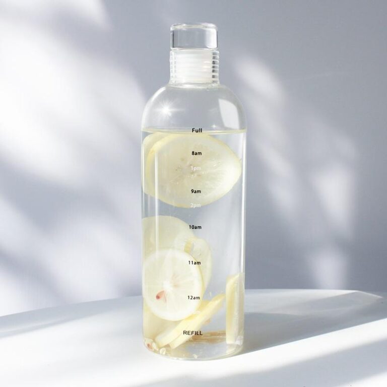 Transparent Plastic Water Bottle 750ml