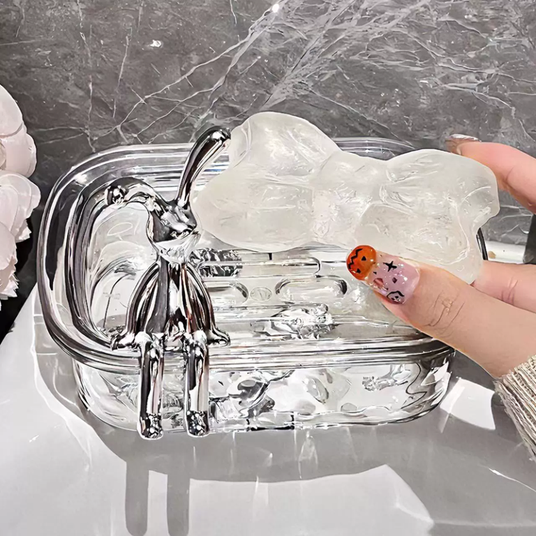 Plastic Rabbit Decor Soap Dish Draining Water - Image 2