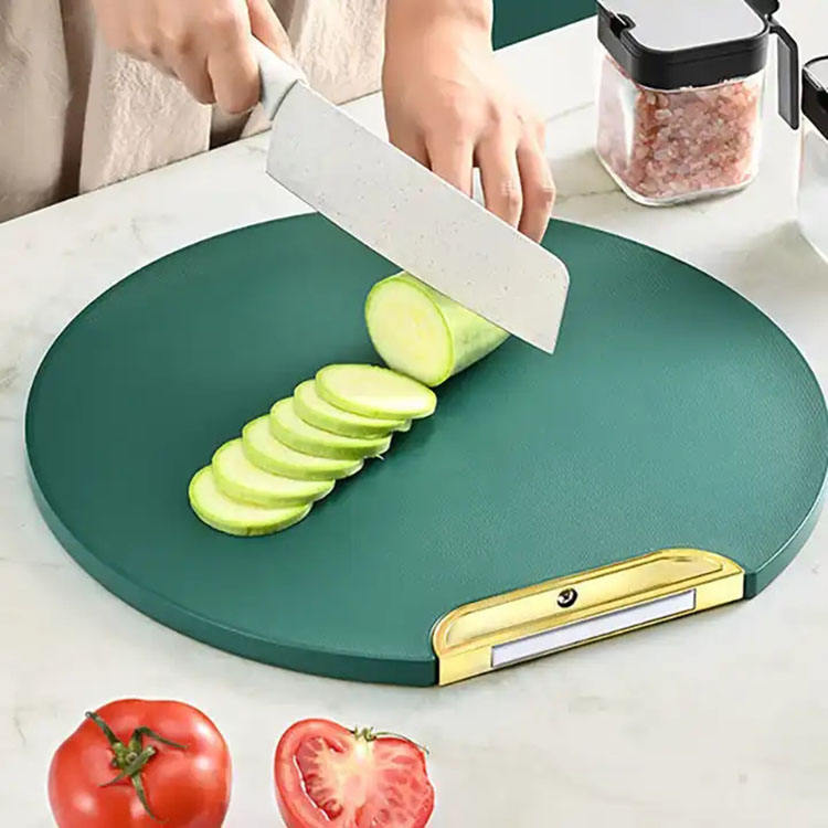 ROUND SHAPE PLASTIC GREEN CUTTING BOARD - Image 5