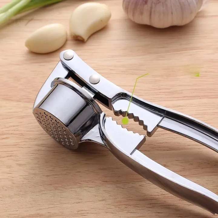 Stainless Steel Garlic Press – Kitchen Garlic Mincer for Easy Crushing - Image 5