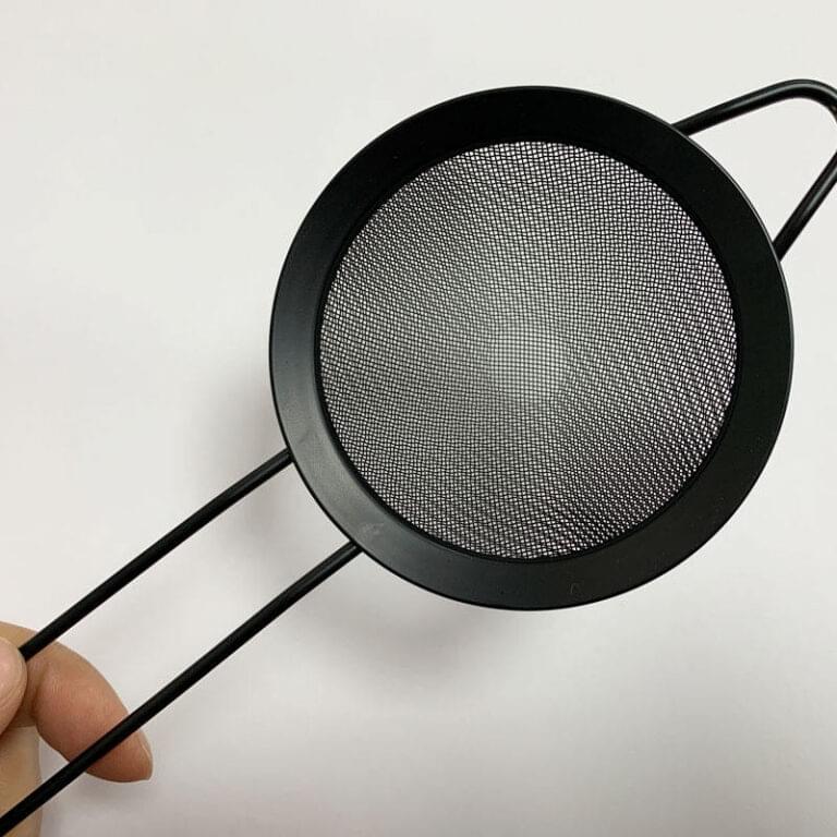 Stainless Steel Black Tea Strainer 10cm - Image 4