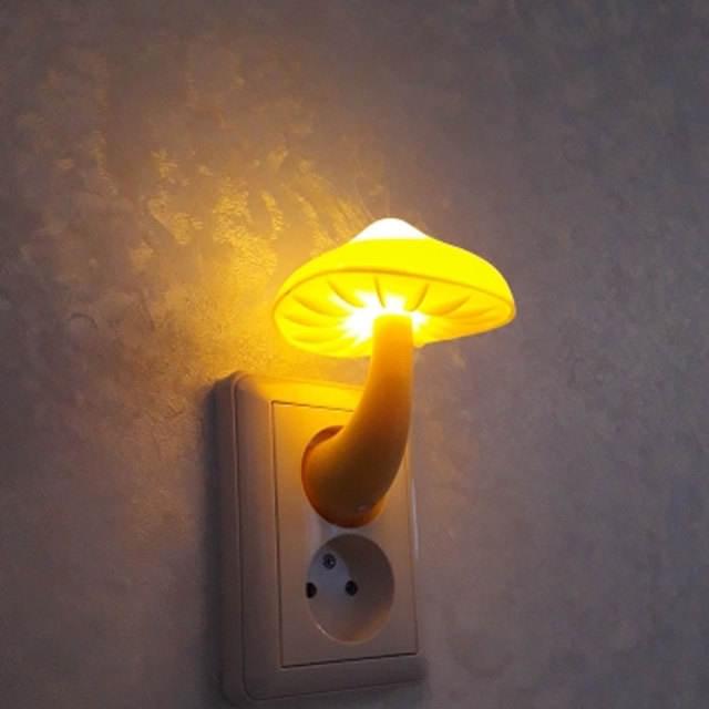 Mushroom Socket Night Light, Light Control Sensor Bedroom Light - Image 4