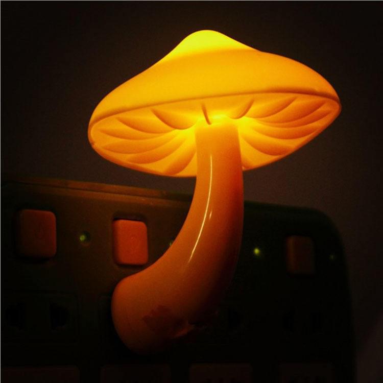 Mushroom Socket Night Light, Light Control Sensor Bedroom Light